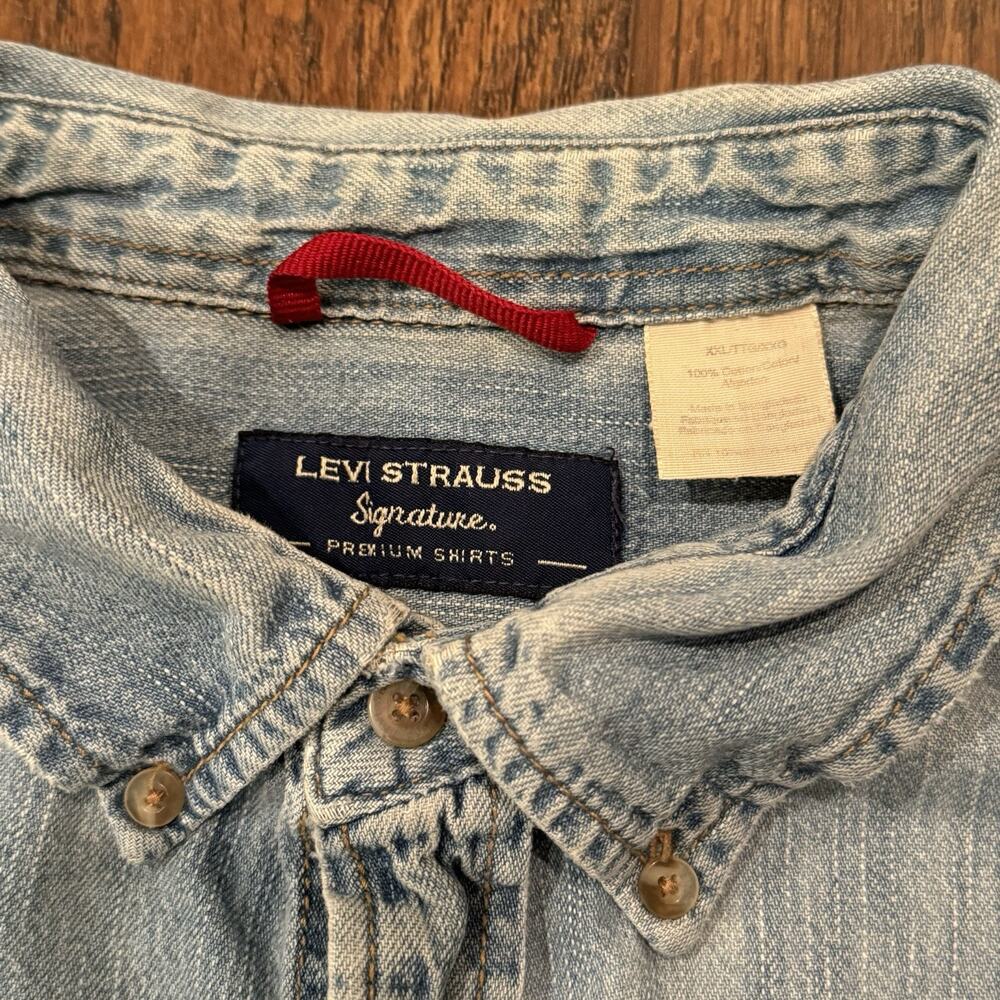 Vintage Levis Shirt Men's 2XL Blue Denim Button Down Shirt Western Pocket VTG - Picture 6 of 10